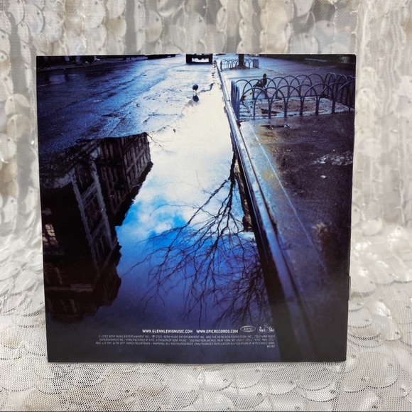 Glenn Lewis - World Outside My Window - Picture 6 of 11